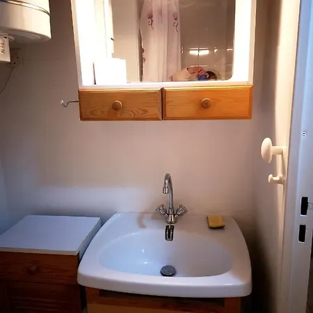 Studio A A 500 M Des Pistes Avec Terrasse Amenagee Appartement