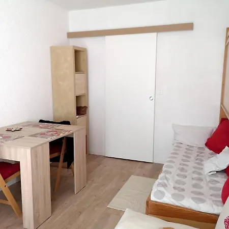 Studio A A 500 M Des Pistes Avec Terrasse Amenagee Appartement Allos